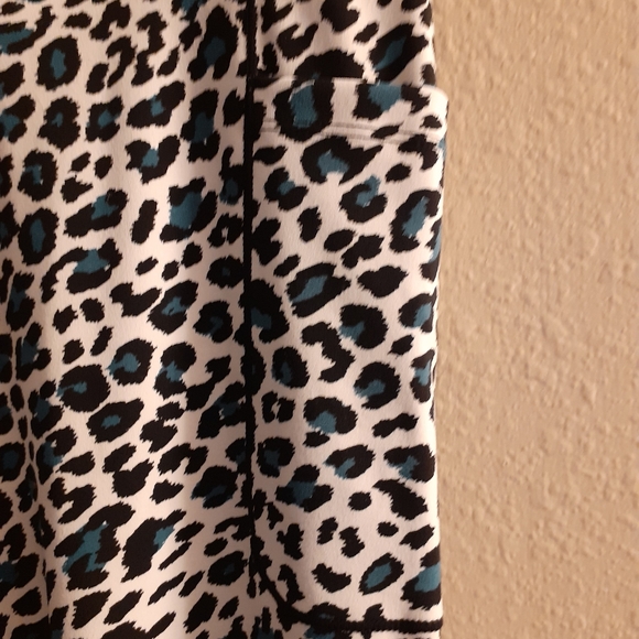 Fety High Waisted Leggings-Medium - Picture 2 of 5